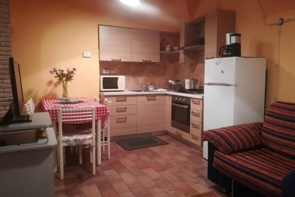 Appartement Casa Baciccia à Badalucco Extérieur photo