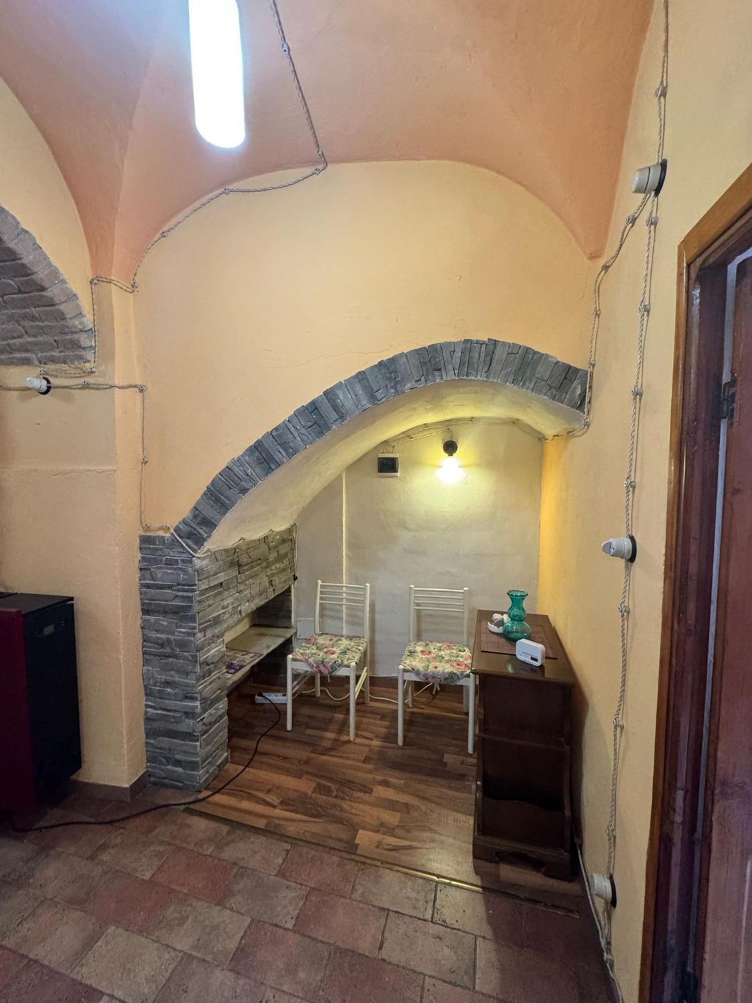Appartement Casa Baciccia à Badalucco Extérieur photo